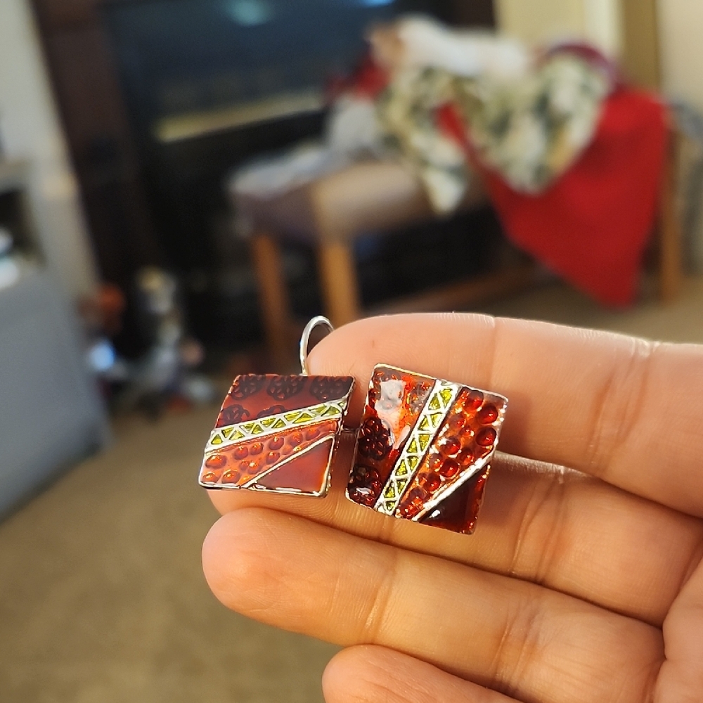 Elegant Red and Gold Square Earrings